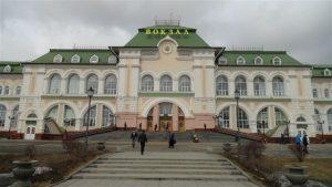 Вокзал отправления поездов Хабаровск – Владивосток 